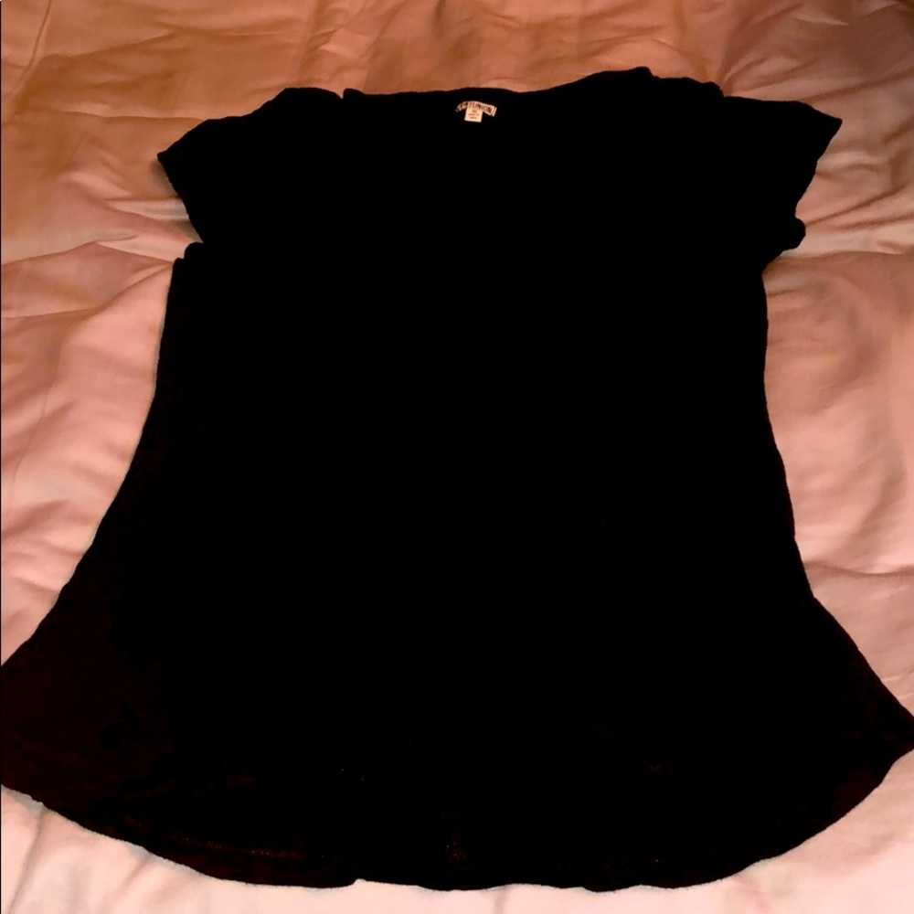 14 th & Union M V neck T
